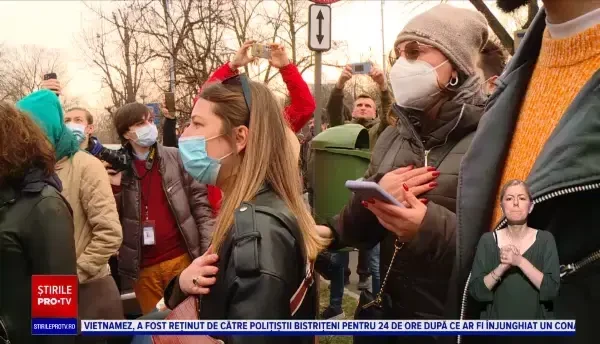 Refugiații au venit la manifestațiile din fața Ambasadei Ucrainei: „Am venit din Odessa și vrem să ne întoarcem în pace”