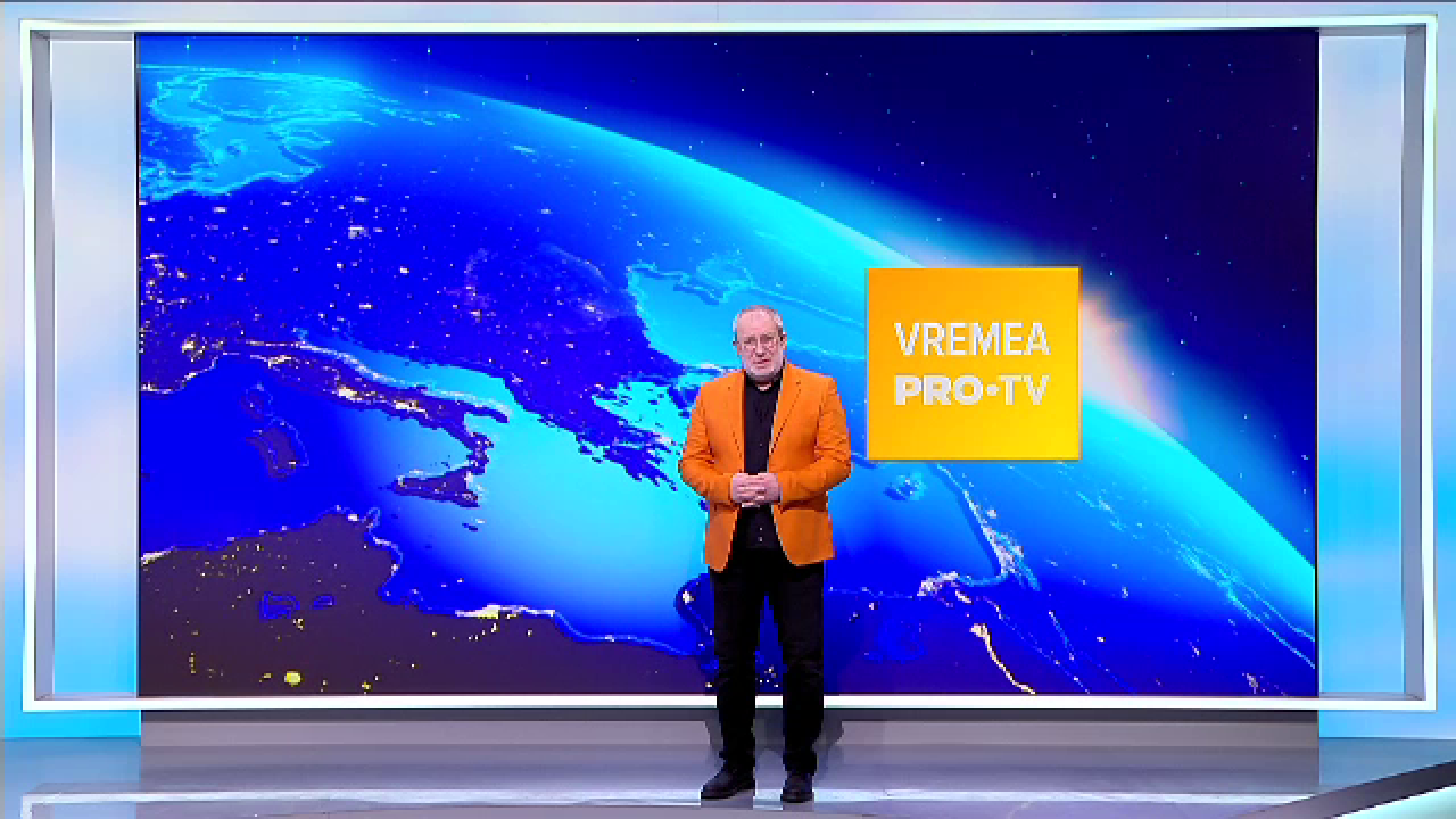 Se depune strat consistent de zăpadă în țară. Cum va fi vremea în următoarele zile