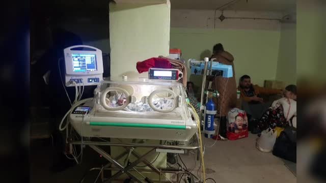 Medicii au mutat secții &icirc;ntregi cu bebeluși &icirc;n subsol
