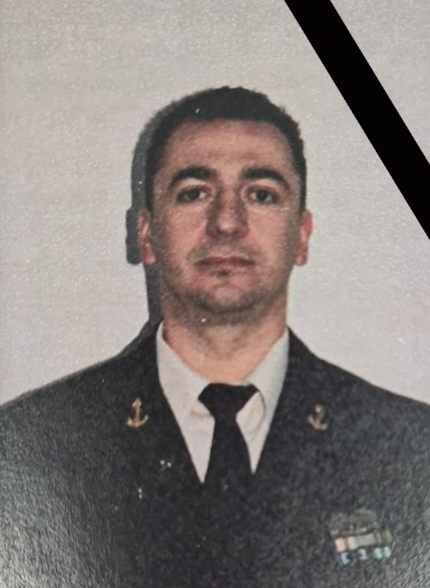 Cine sunt militarii care și-au pierdut viața &icirc;n tragedia aviatică de la Constanța. Unul dintre ei a lăsat &icirc;n urmă 3 copii