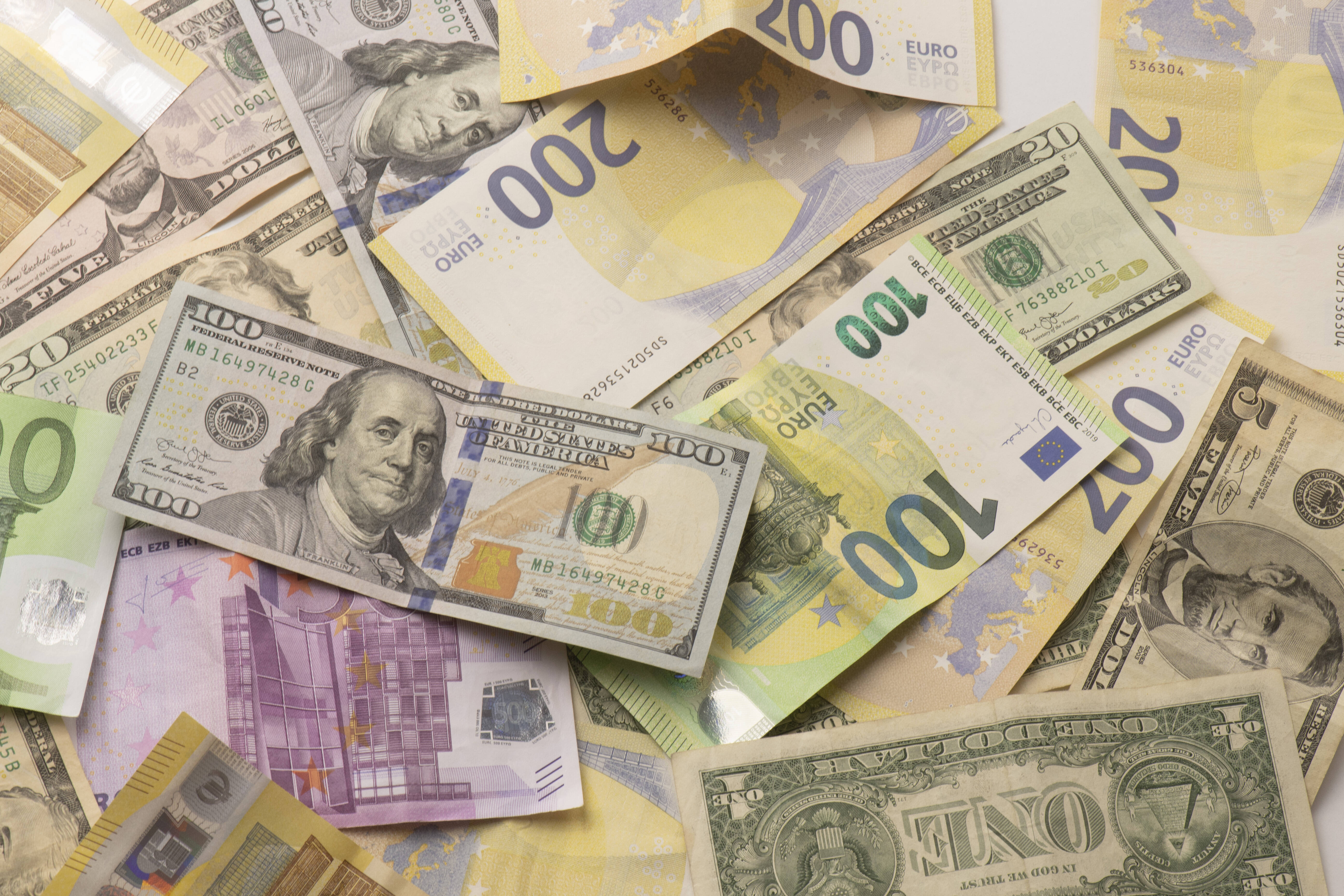 FMI: Războiul din Ucraina va afecta semnificativ economia mondială