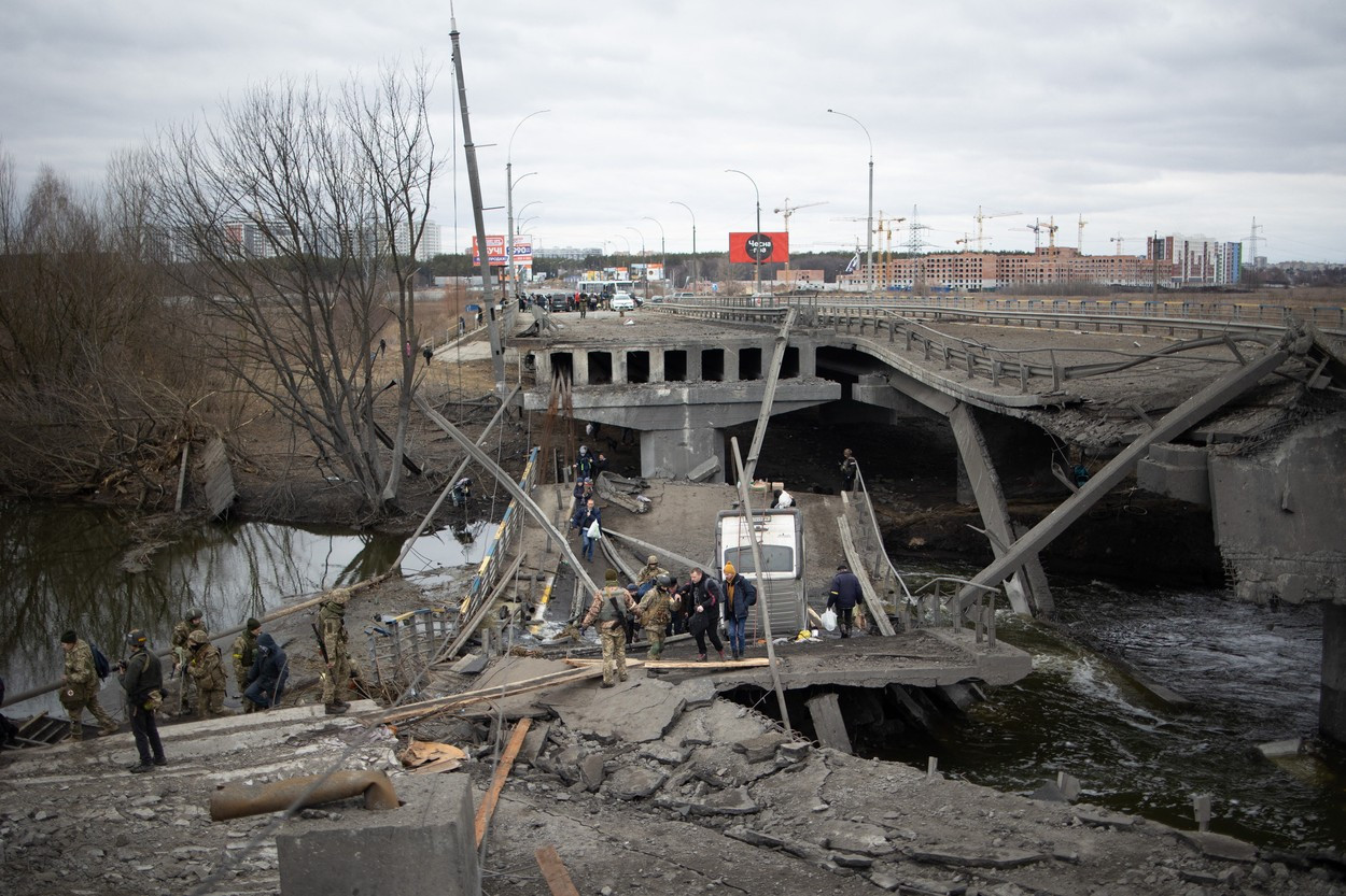Ucraina a anunţat că aproximativ 60 de soldaţi ruşi au fost ucişi într-un atac de artilerie