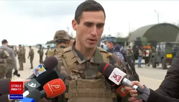 Iohannis și ministrul francez al Apărării, la baza Kogălniceanu: ”Vinovat este un singur om: Putin”