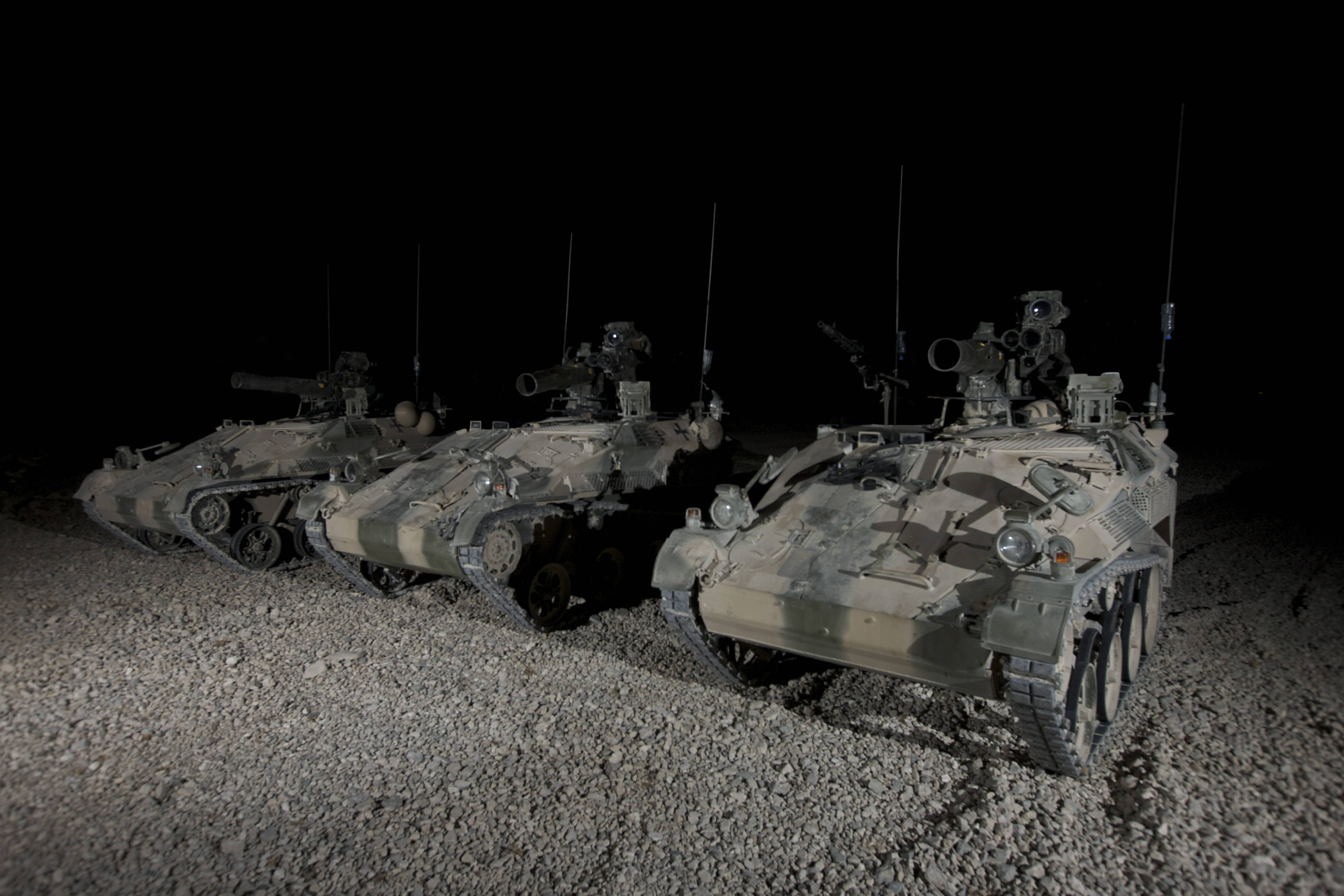 Un aerodrom secret de la granița Ucrainei a devenit hub pentru transportul de arme