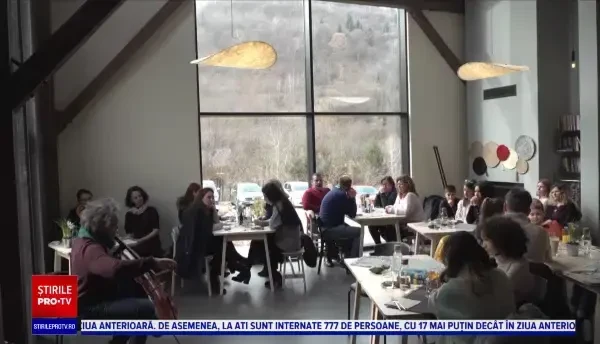 Experiențe inedite în România: drumeții și degustări acompaniate de muzica lui Bach, într-un sat din Transilvania