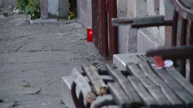 O femeie de 65 de ani, găsită fără suflare în casă, cu trupul plin de vânătăi. Făptașii nu au fost găsiți