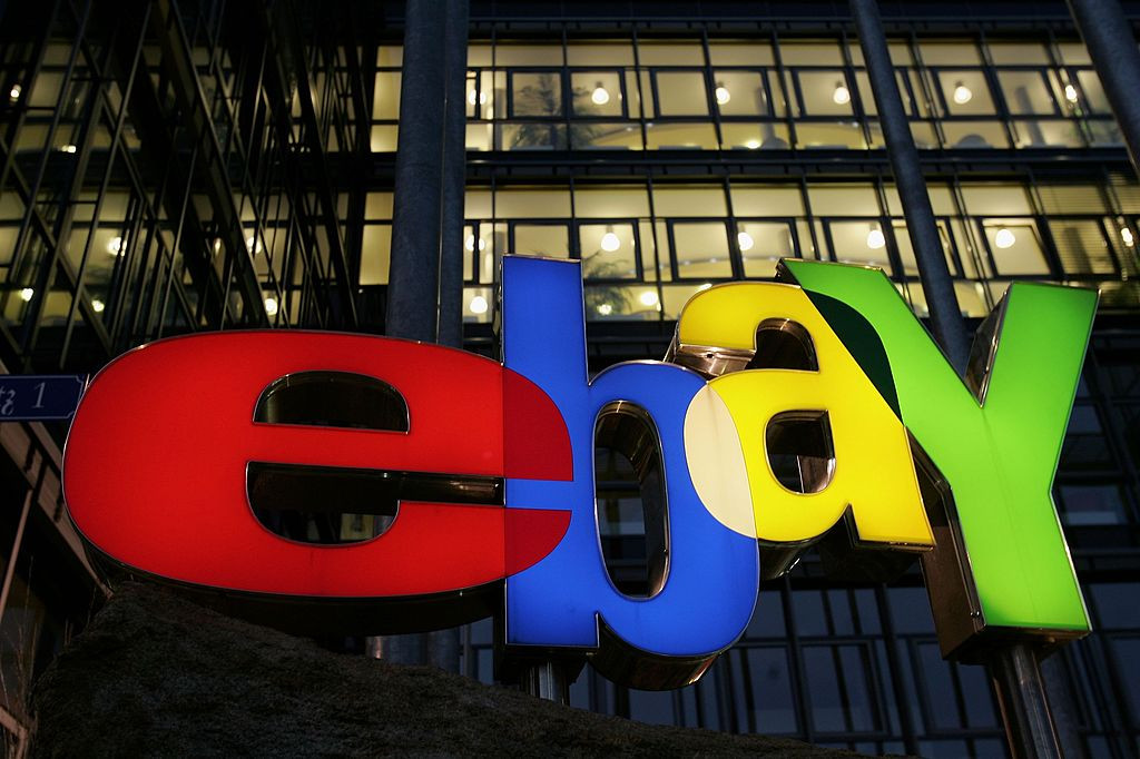 eBay a blocat toate tranzacțiile din Rusia și acordă beneficii clienților ucraineni