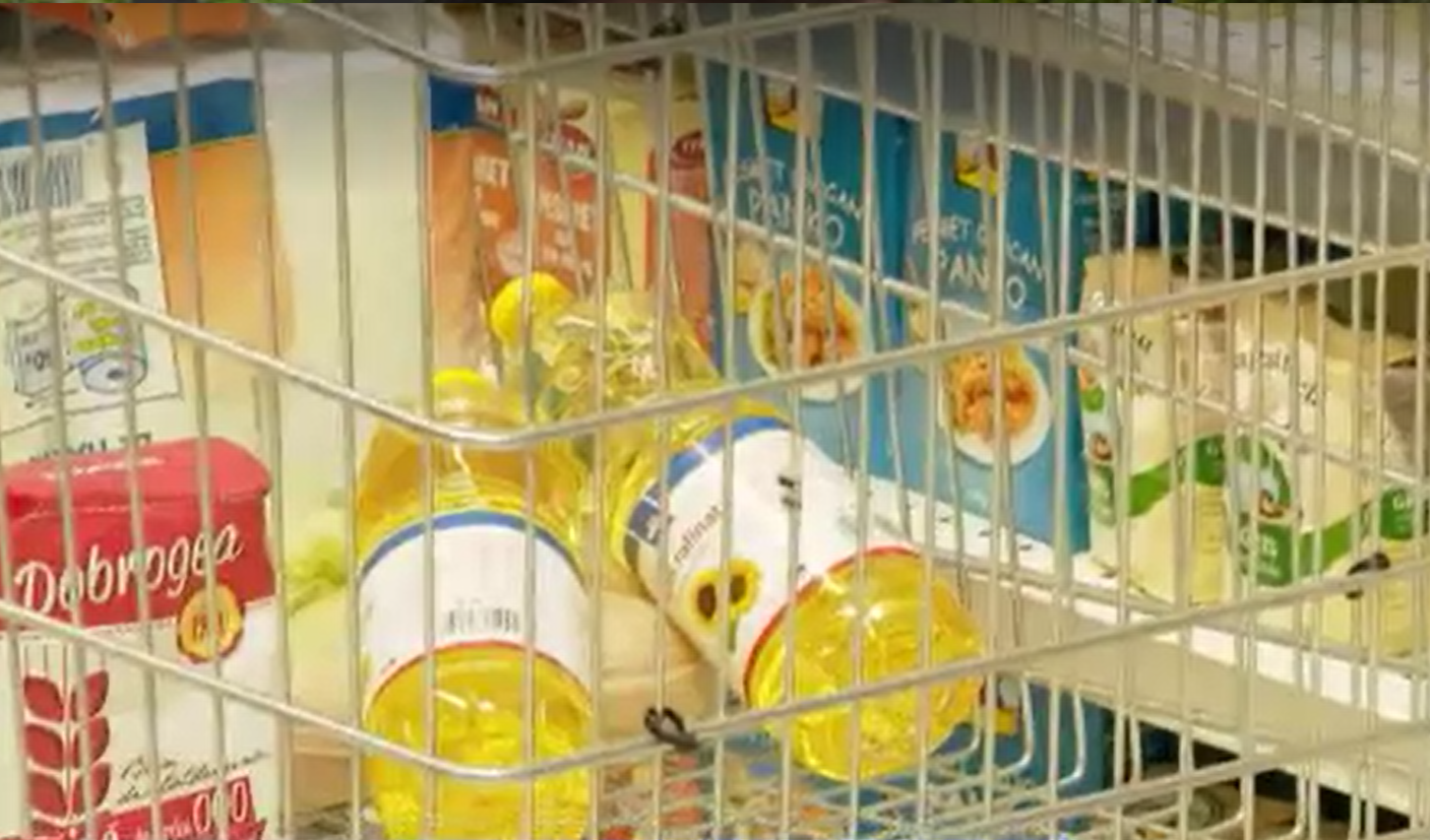 Arafat: Nu există niciun motiv de panică pentru ca românii să dea buzna în magazine şi să îşi facă provizii