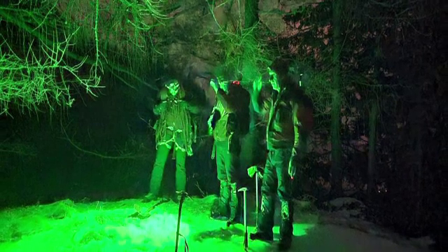 Intervenție dificilă în Bucegi. Doi turiști au rămas blocați pe un traseu nemarcat