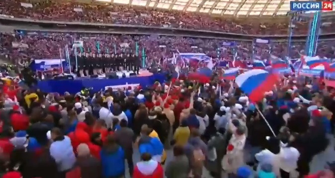 Putin a dispărut brusc de pe ecranul televizorului, în timpul discursului de la sărbătorirea anexării Peninsulei Crimeea