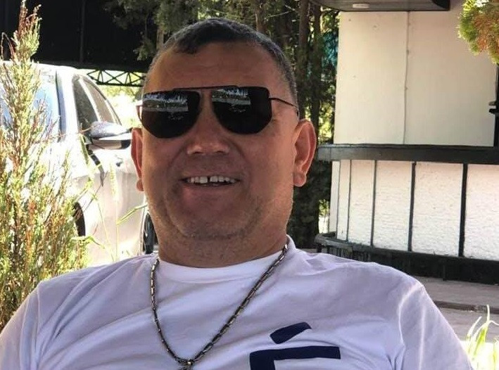 Om de afaceri controversat, împușcat cu bile de cauciuc într-un restaurant din București