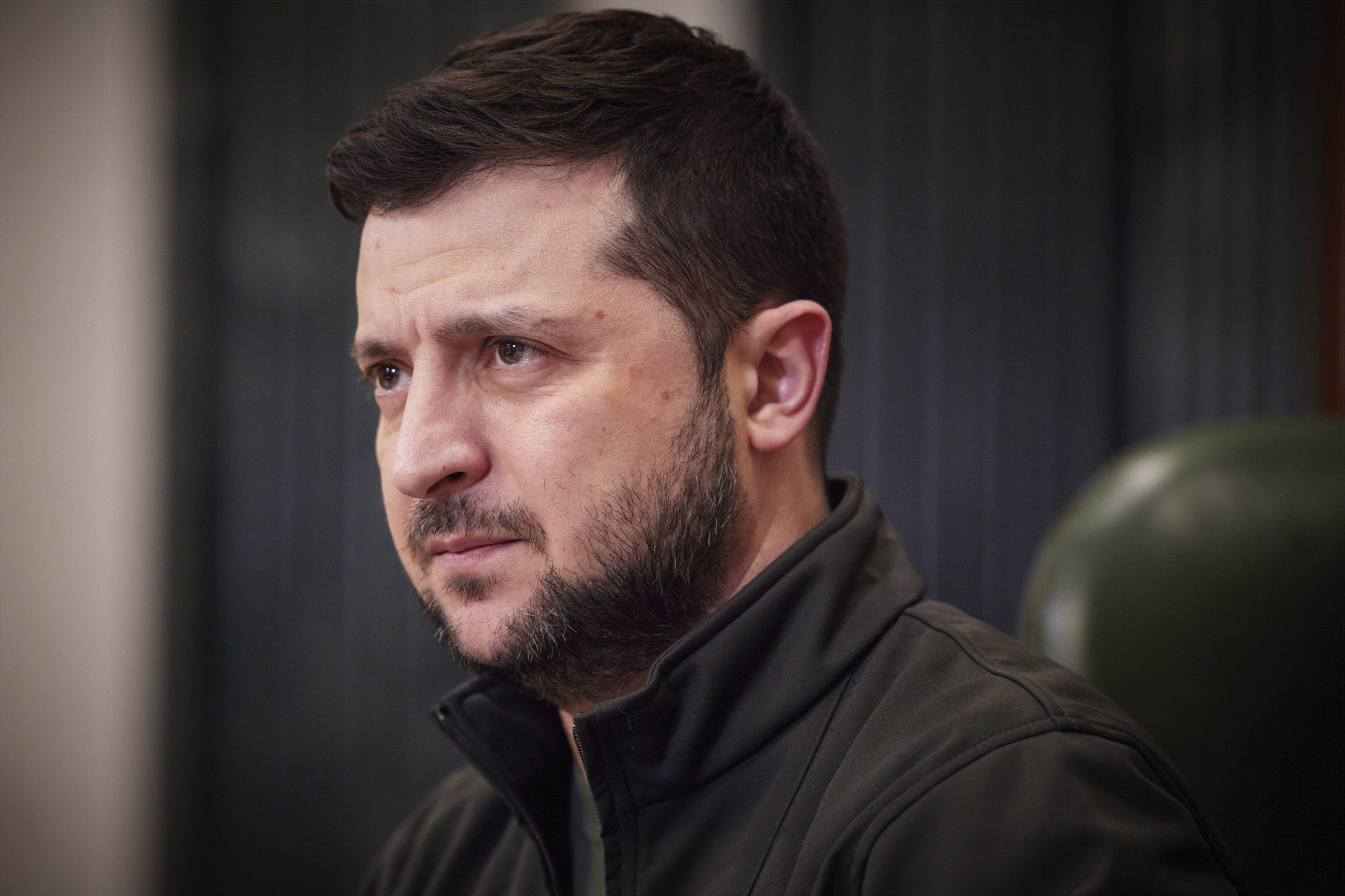 Zelenski a interzis activitatea partidelor pro-ruse. Sunt vizate 11 grupuri politice