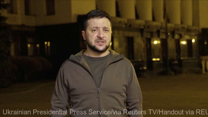 VIDEO Zelenski cere întregii lumi să iasă în stradă: „Întâlniţi-vă în pieţe, pe străzi, arătaţi-vă şi faceţi-vă auziţi!”