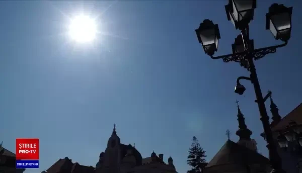 Vremea caldă de afară i-a scos pe români din case. Parcurile și terasele au devenit neîncăpătoare