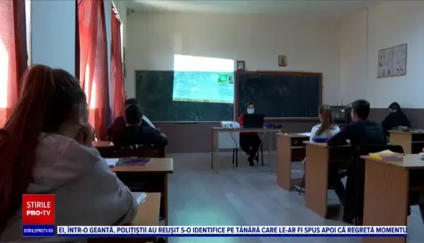 Sute de mii de tablete zac nefolosite. Doar câțiva dascăli mai predau cu ajutorul tehnologiei