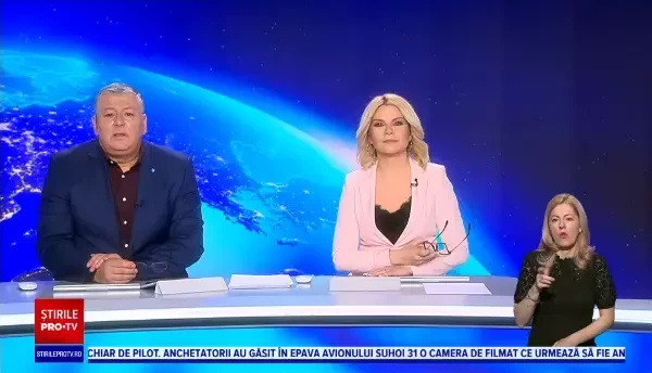 Dolj: Un tânăr de 15 ani amețit de băutură a furat mașina tatălui său și a intrat cu ea într-un copac