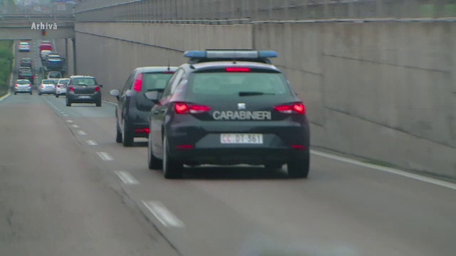 Tunisian căutat de autorităţile din Italia pentru trafic de droguri, reţinut pe Aeroportul Henri Coandă