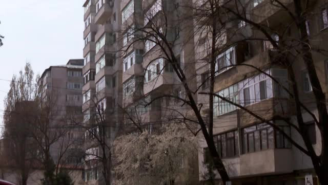 Cine era fetița de 12 ani pe care un bărbat a abuzat-o la miezul nopții, iar un vecin i-a văzut pe fereastră