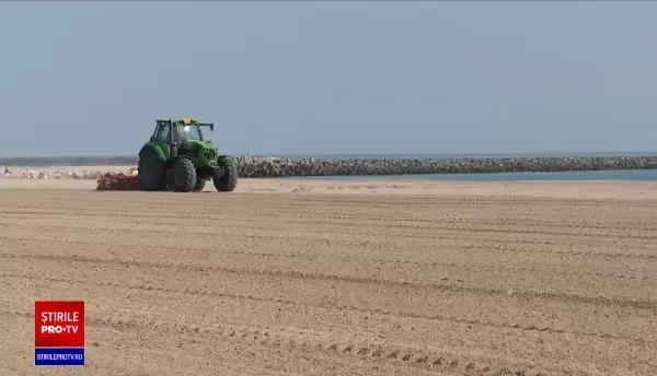 Navele și elicopterele marinei militare verifică fiecare porțiune din Marea Neagră, în căutare de mine