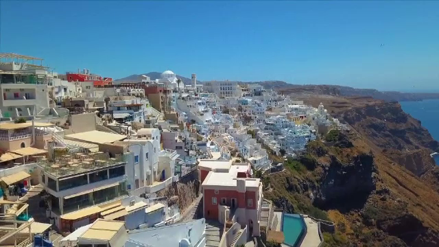 Vacanțele în străinătate, mai scumpe cu 20% anul acesta. Ce alternative au românii