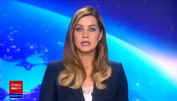 Un profesor de matematică din Botoșani, acuzat de agresiune sexuală față de două eleve minore