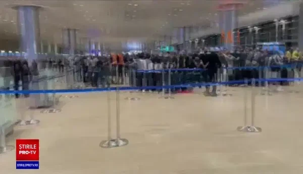 E aglomerație pe toate aeroporturile din Europa. Ce ne sfătuiesc companiile aeriene