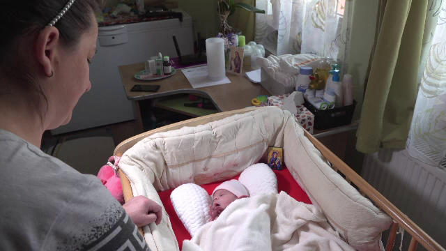 Statul român oferă bani de cazare românilor care găzduiesc în casele lor refugiați din Ucraina