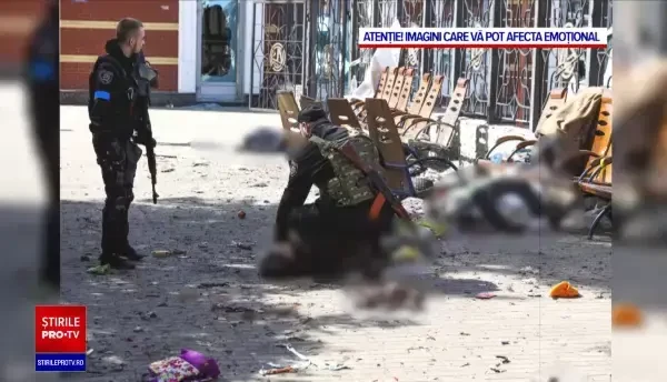 Rusia, acuzată de o nouă crimă odioasă: a lansat două rachete asupra gării din Kramatorsk. 40 de oameni au murit