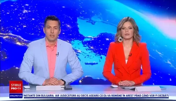 O ursoaică cu pui a distrus complet mașina unei familii din SUA. Cum a reușit să scape din interiorul vehiculului