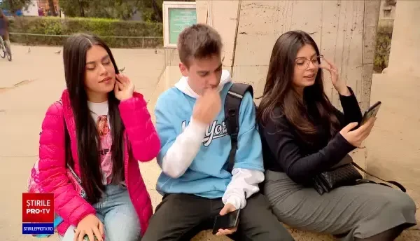 Chiar dacă românii petrec zilnic ore în șir pe Internet, avem cea mai scăzută competență digitală din Europa