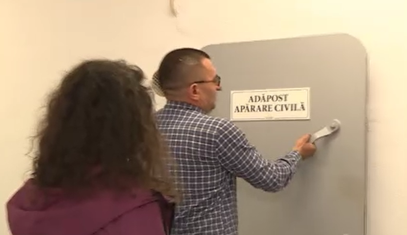 VIDEO Cum trebuie să arate un adăpost anti-dezastru. Multe blocuri noi au parcări și boxe, în loc de buncăre