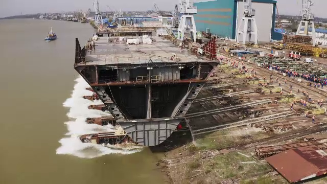 Unul dintre cele mai mari vapoare de război se construiește la Galați. A fost comandat de Forțele Navale Regale Olandeze