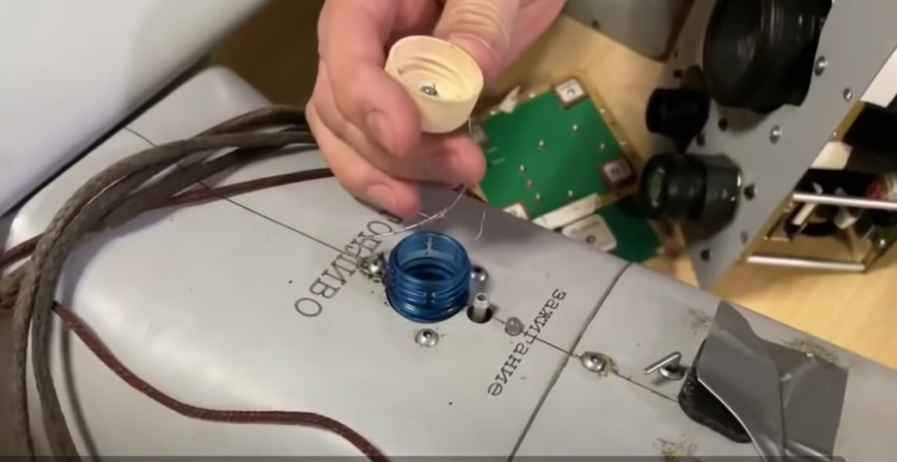 VIDEO uimitor. Ce au descoperit soldații ucraineni după ce au desfăcut o dronă rusească