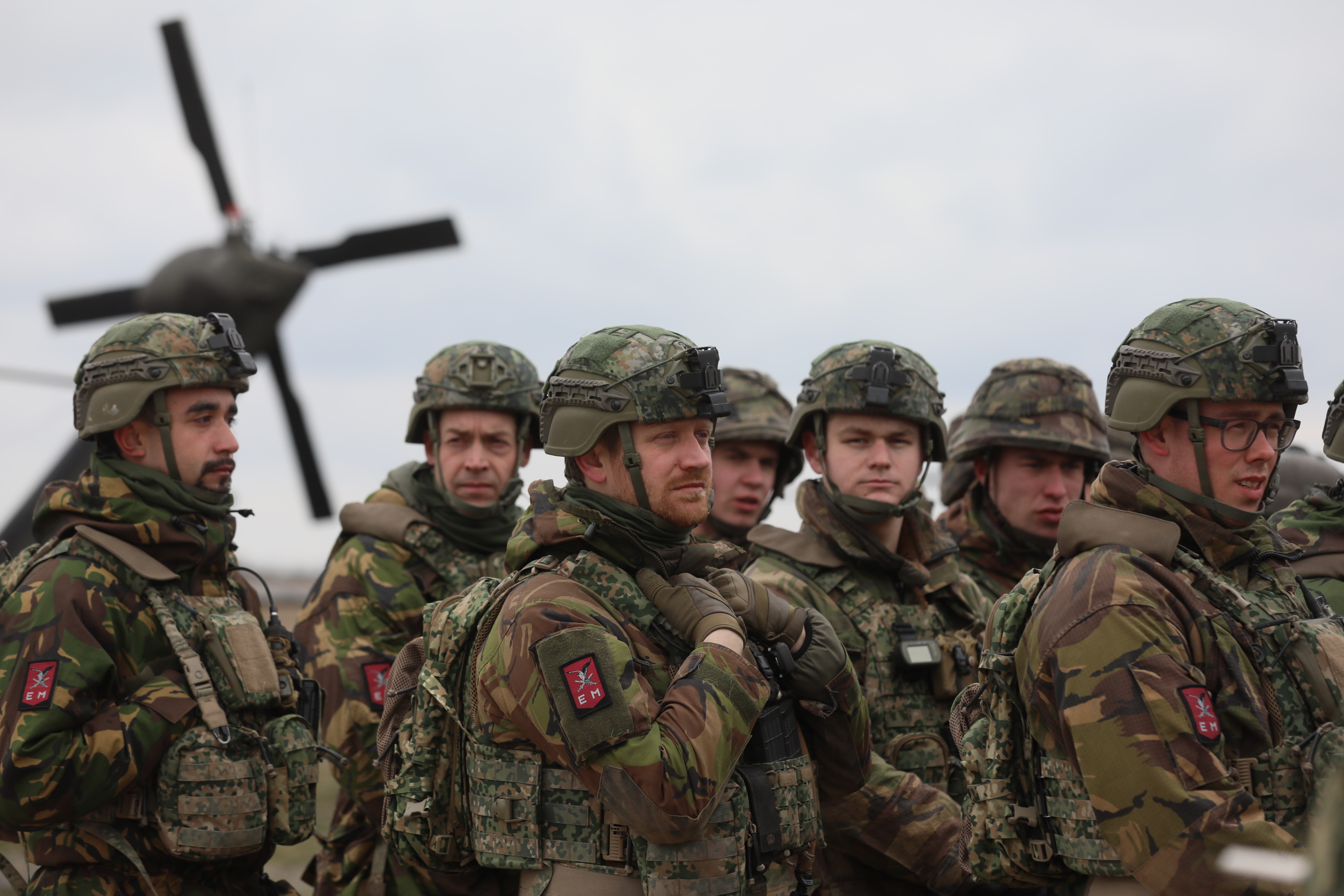 Iohannis și premierul Belgiei, la Baza Kogălniceanu: ”Un atac asupra unuia din noi este un atac asupra tuturor”