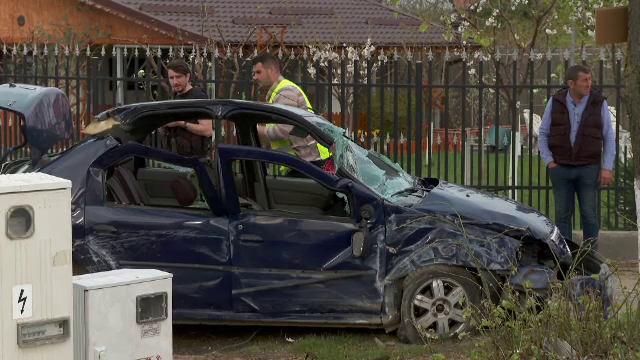 Grav accident în Buzău. Un șofer a murit, după ce a pierdut controlul volanului și s-a izbit de un cap de pod