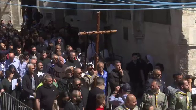 Pelerini din toată lumea au luat parte la ceremonia Drumului Crucii, în Ierusalim