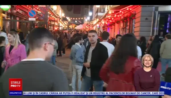 Centrul Vechi a început să fie din nou animat de tineri. Bucureștenii au umplut cluburile și terasele