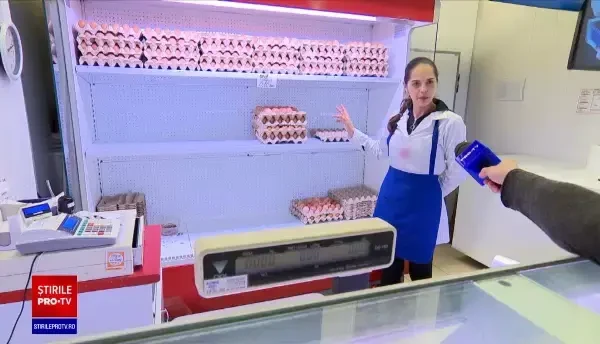 Rafturile cu ouă se golesc în magazinele din România. Cu cât crește consumul de Paște