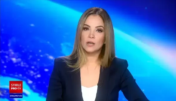 Momente de coșmar pentru o familie din Tulcea. Autoturismul în care se afla s-a aprins din senin