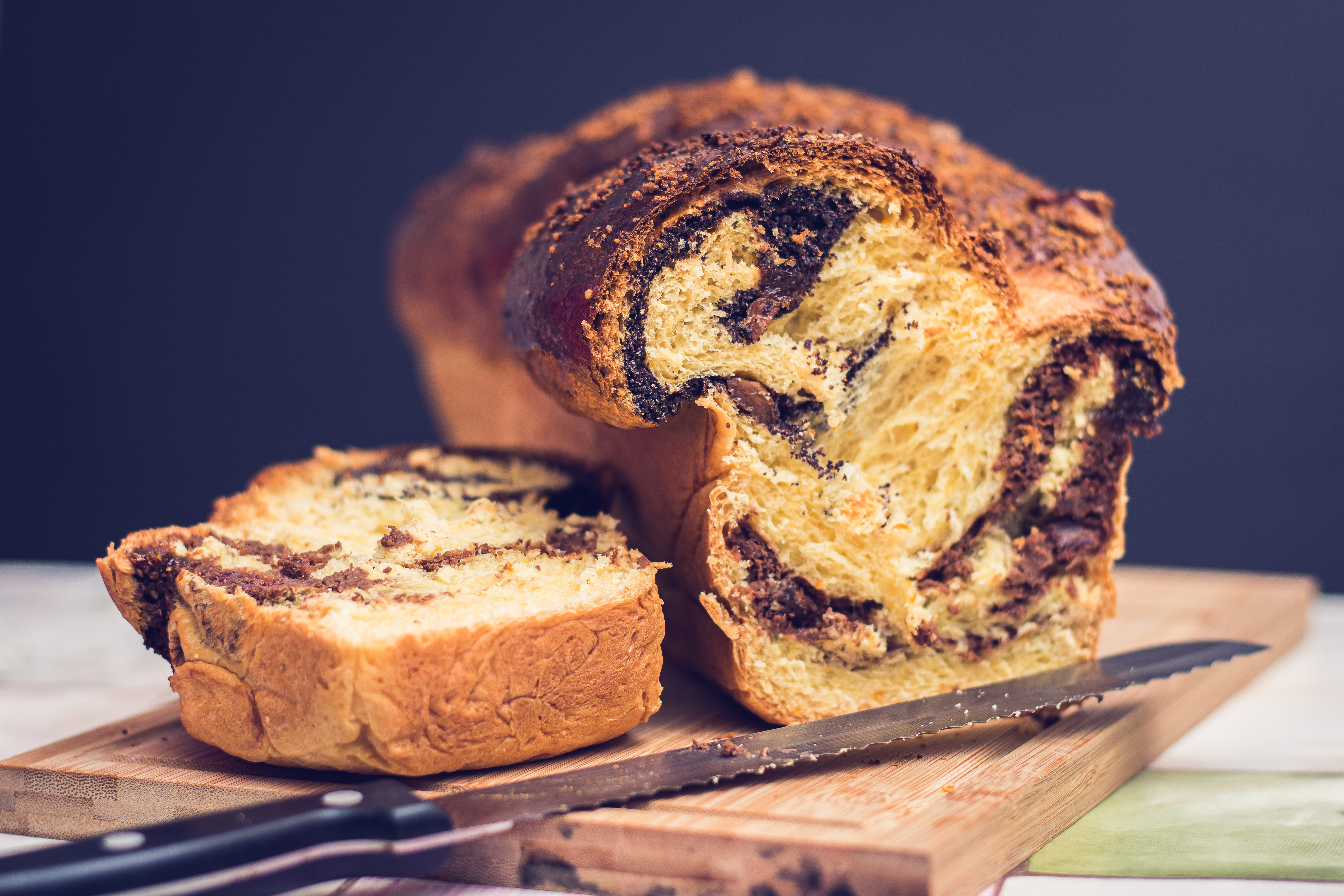 În restaurante, băcănii și patiserii a fost furnicar. Oamenii au ieșit pentru ultimele cumpărături, înainte de Paște