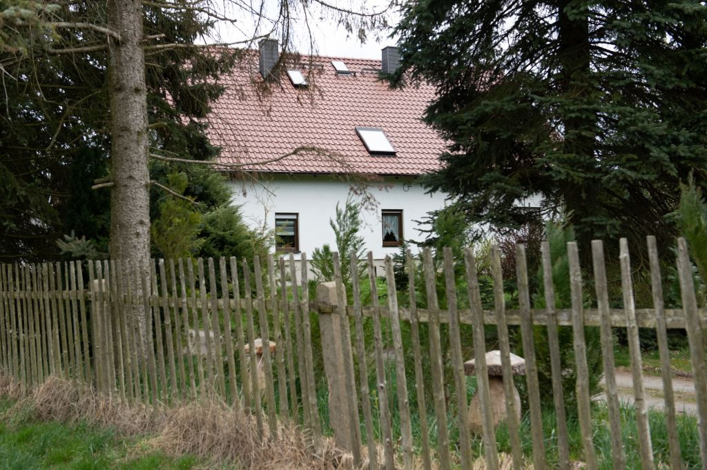 Patru cadavre au fost găsite într-o casă din Germania. Ce spun polițiștii despre decesele misterioase