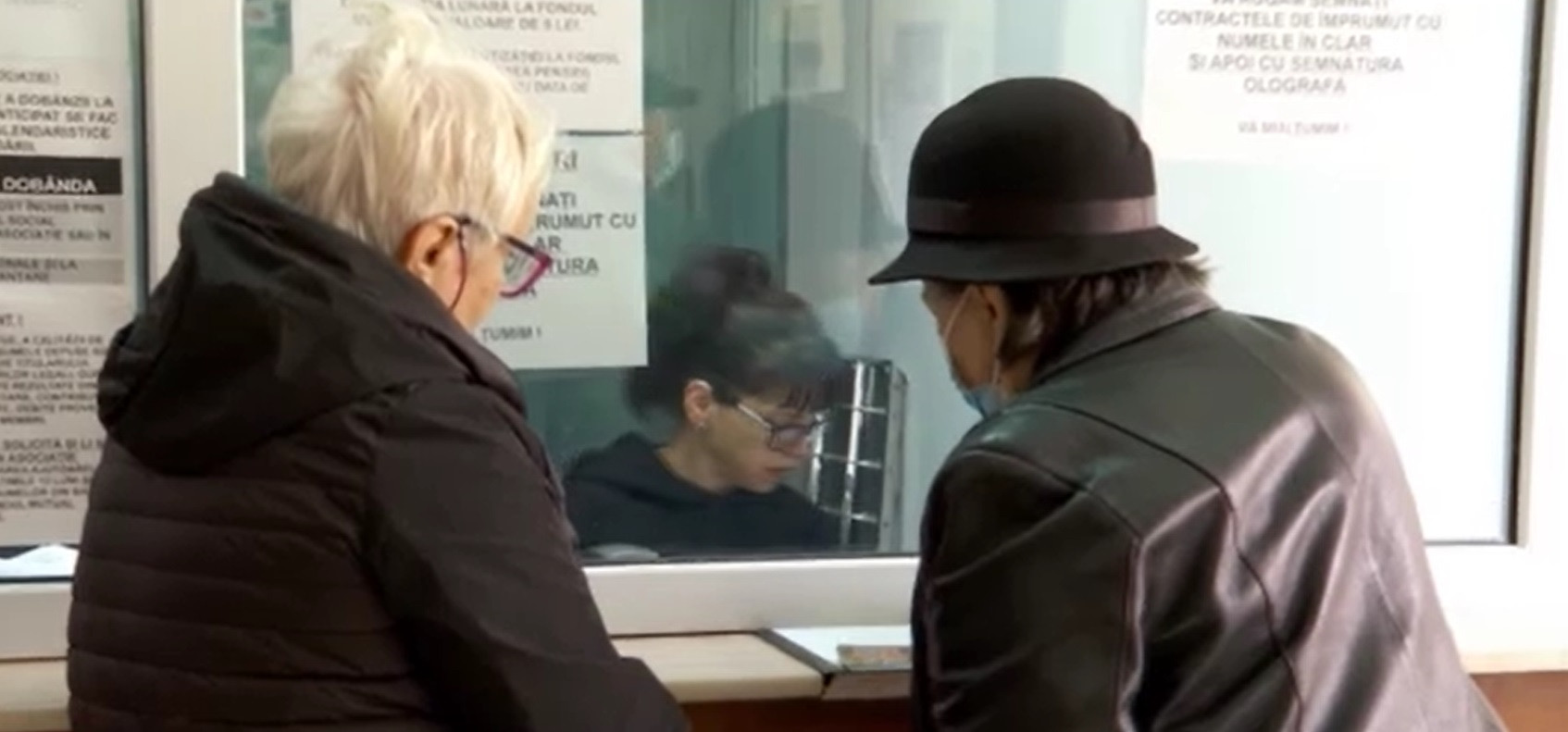 Pensionarii se împrumută la CAR pentru masa de Paște. Care sunt sumele pe care le cer oamenii