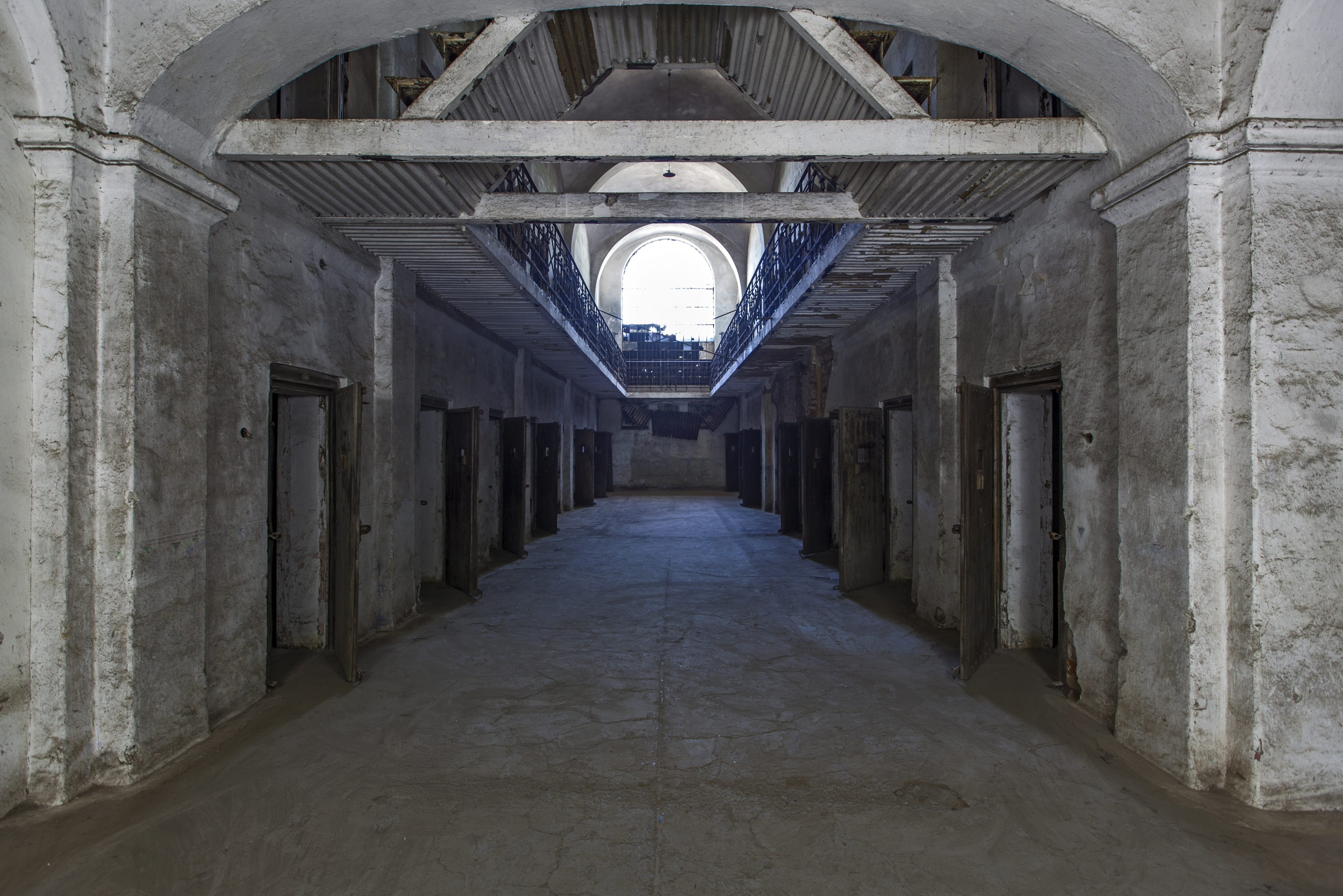 Fostul penitenciar de la Râmnicu Sărat, tot mai aproape de a fi transformat în memorial. Cât va costa restaurarea