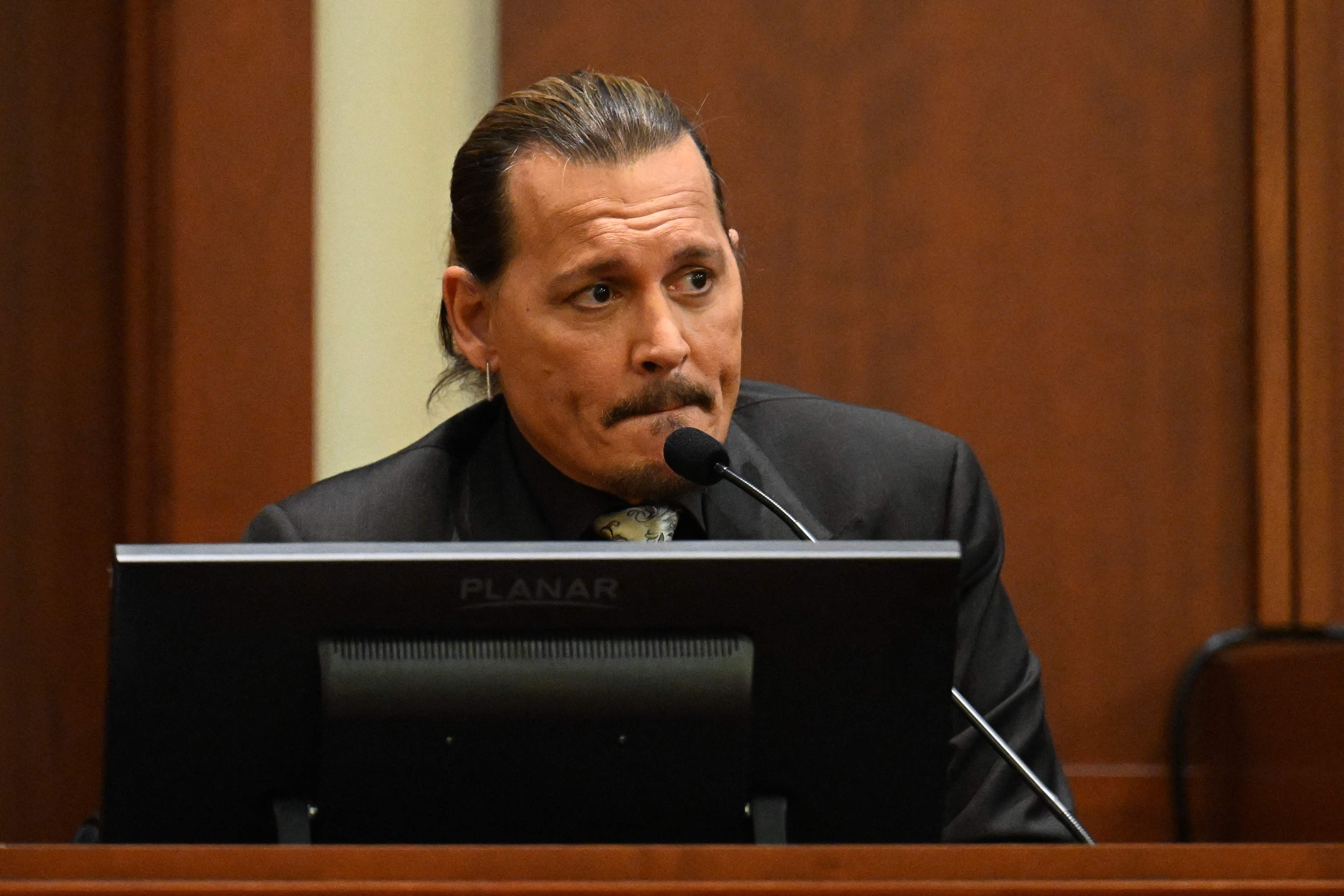 Johnny Depp spune că a pierdut totul după acuzaţiile aduse de Amber Heard. „Eram terminat"