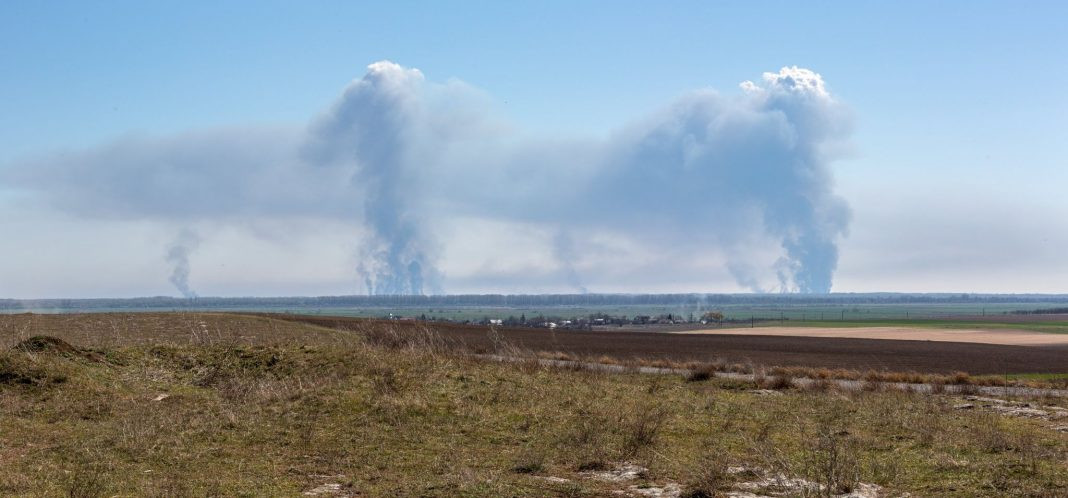 În Jilava și Berceni, oamenii nu mai deschid ferestrele. Partea de sud a Bucureștiului, afectată grav de arderile ilegale