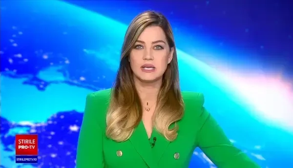 Lecţie de smerenie la Galați. Arhiepiscopul Casian a primit 12 copii cărora le-a spălat şi le-a sărutat picioarele