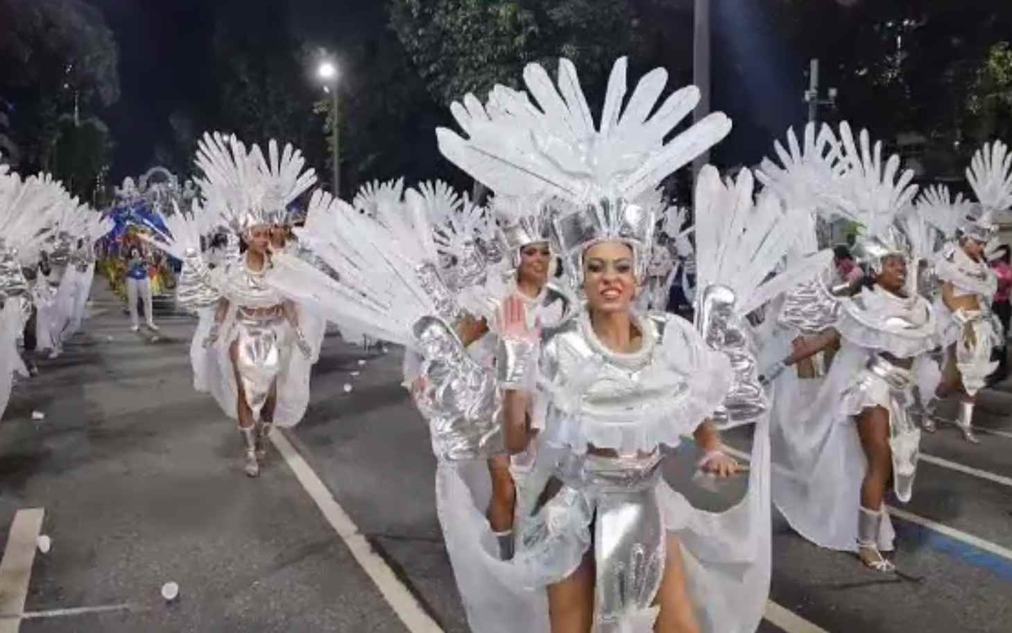 Carnavalul de la Rio a început. Când sunt principalele evenimente
