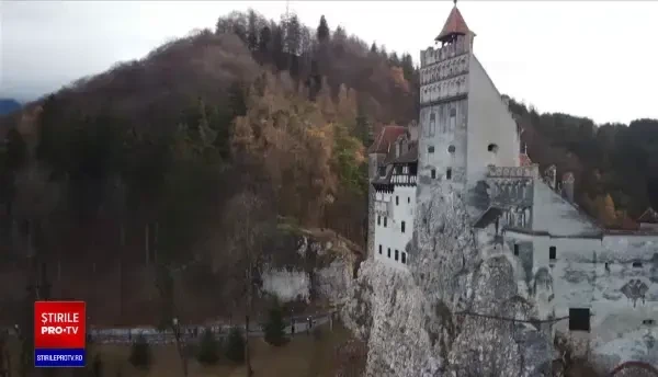 Statul vrea să dea 40 de euro pentru fiecare turist străin. Avem însă tarife duble și condiții mai proaste decât Bulgaria