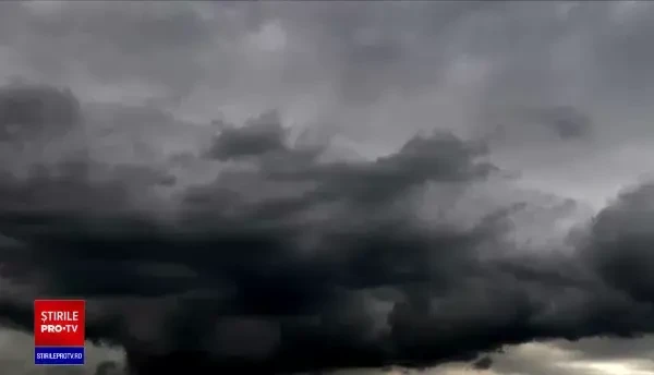 27 de județe se află sub cod galben de vijelii. Cele mai afectate zone sunt Maramureș, Transilvania și Moldova