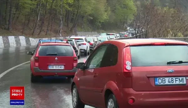 Zi de relaxare în satele de munte și în stațiunile de pe Valea Prahovei. Cum au ales să se distreze turiștii